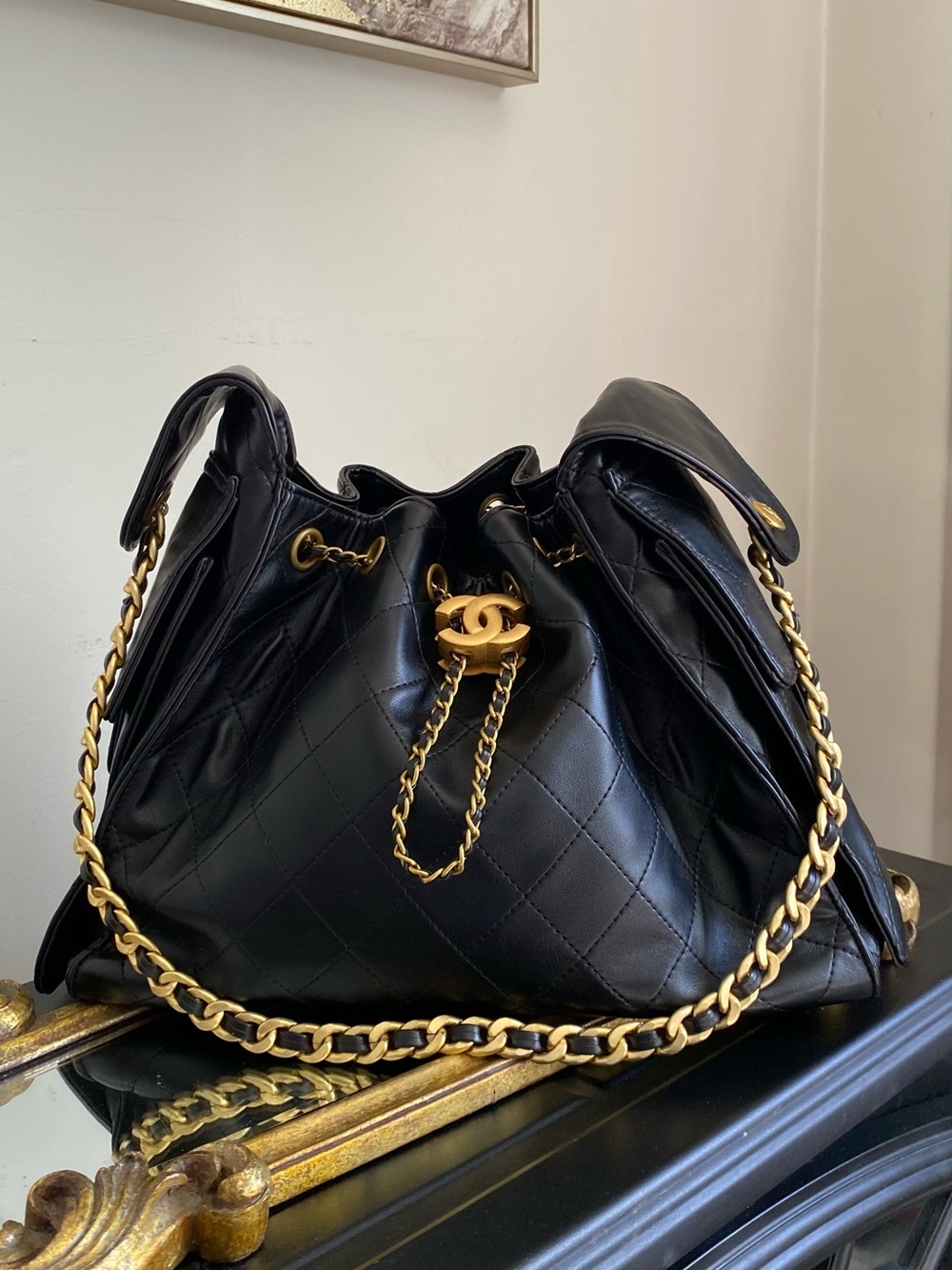 BLACK QUILTED CHAIN SHOULDER BAG